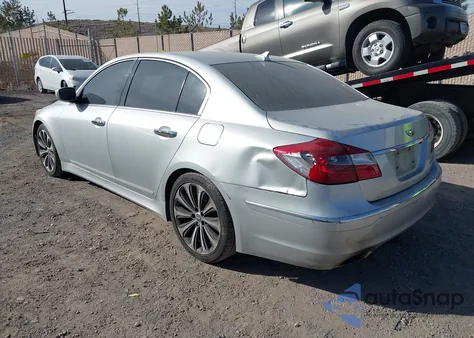2013 Hyundai Genesis 3.8 z USA, uszkodzony, nr VIN KMHGC4DD1DU245989